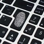 Tu contraseña de Facebook puede haber sido vista por los empleados de la compañía empleados de facebook fallo seguridad