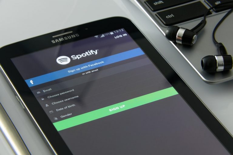 Spotify amenaza a desarrolladores de aplicaciones que transfieren listas de reproducción a otros servicios