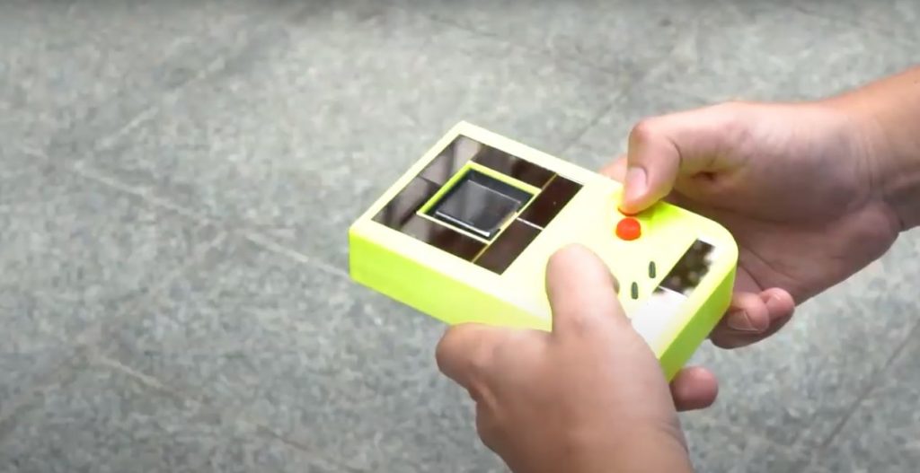 Nueva Game Boy sin baterías