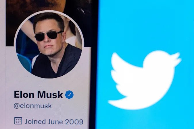 Elon Musk intenta comprar Twitter