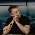 Líderes tecnológicos piden pausa en la IA ante temores de Elon Musk