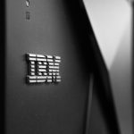 IBM apuesta por la IA para modernizar el lenguaje COBOL IBM estaría pensando en reemplazar a miles de trabajadores con IA.