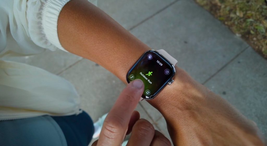 mejoras-experiencia-Apple Intelligence-WWDC25-Ejercicio inteligente con Workout Buddy